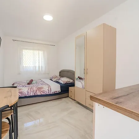 Guest Gouse Stipanovi Dvori - One Bedroom 4 * Benkovac