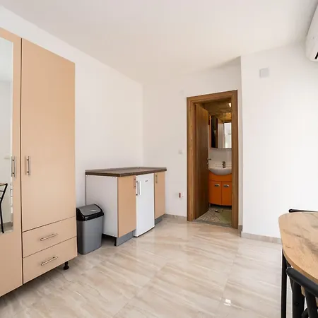 Guest Gouse Stipanovi Dvori - One Bedroom 4 Apartament Benkovac