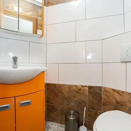 Apartament Guest Gouse Stipanovi Dvori - One Bedroom 4 Benkovac